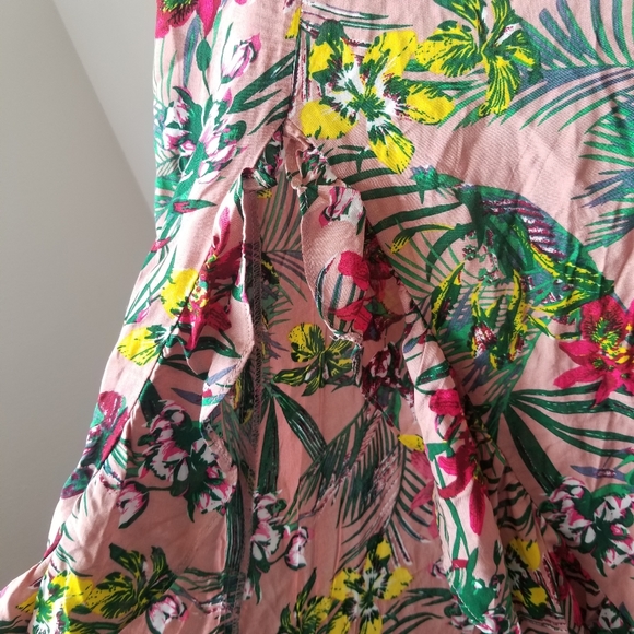 XIX Palms tropical beach Floral two piece set - Picture 13 of 16